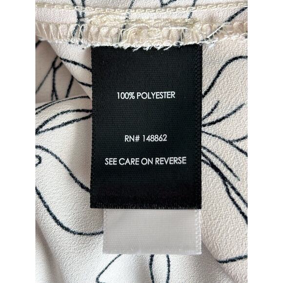 Torrid Top Size 2X Georgette Keyhole Flutter Short Sleeve Pretty Bows Blouse - Picture 8 of 13